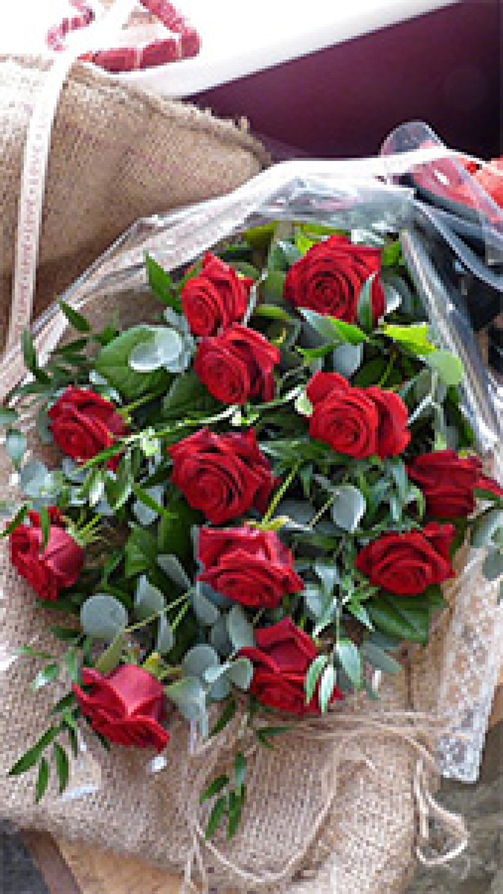 Roses Wrap-12,18,24 stems Product Image