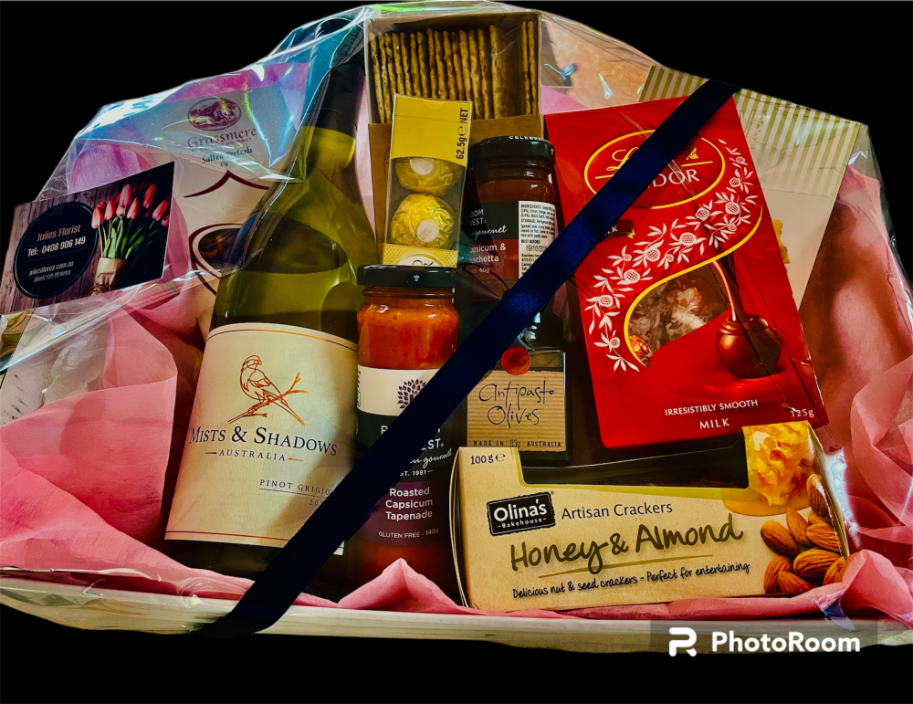 Hamper  Sweet and Savoury Product Image
